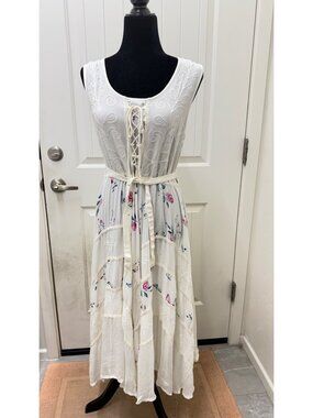 Sakkas Boho Embroidered Rayon Dress – White Floral Panel Sleeveless Midi S/M